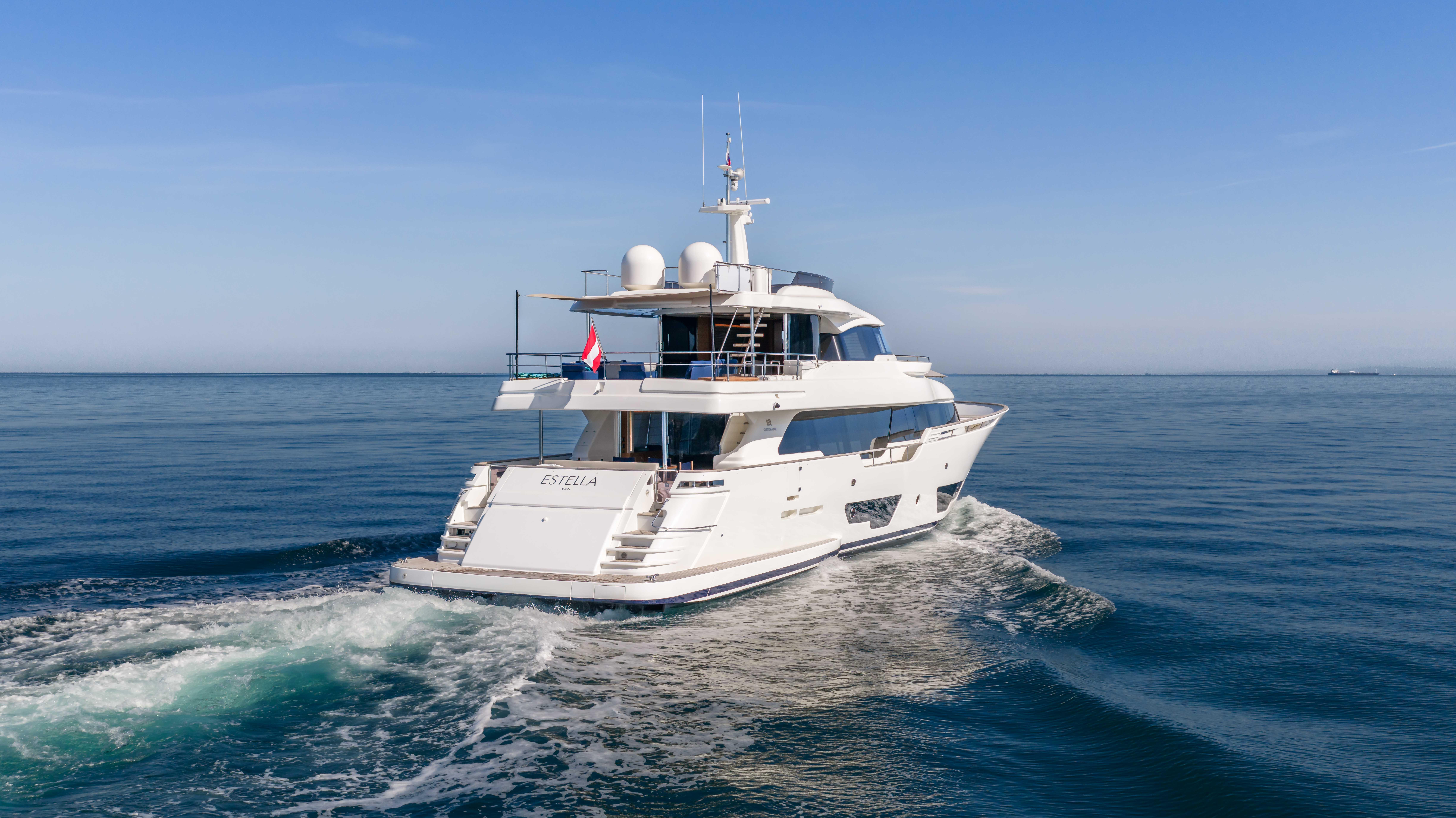 2017 CUSTOM LINE NAVETTA 28 
